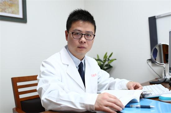 上海谈宇腾做吸脂*果怎么样?