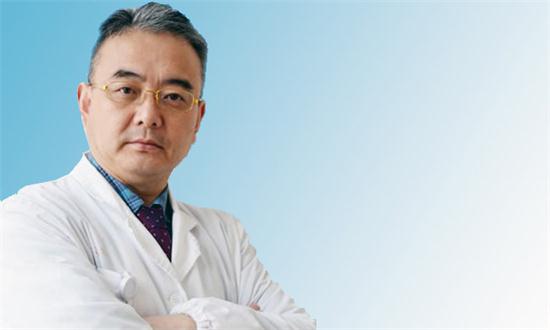 民航上海医院俞良钢做颧骨整形好不好?