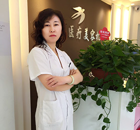 成都唯罗纳高海燕做双眼皮好吗?技术怎么样?